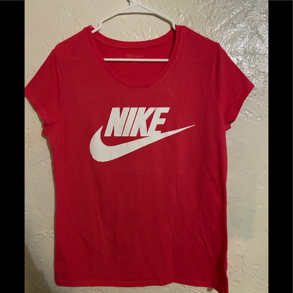 NIKE shirt